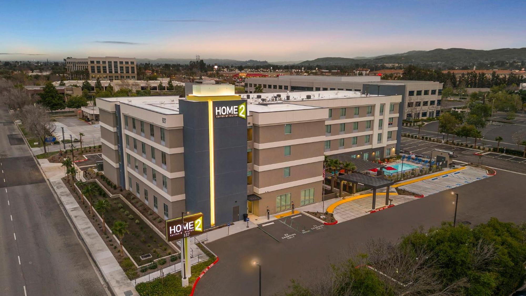 Home2 Suites By Hilton San Bernardino Eksteriør billede