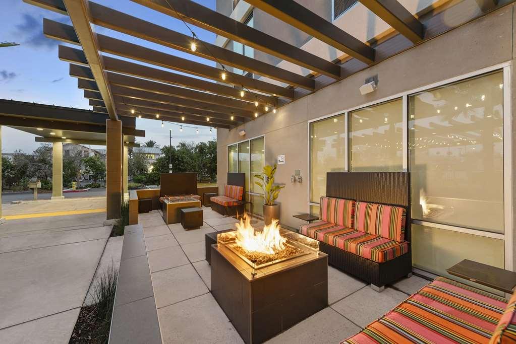 Home2 Suites By Hilton San Bernardino Eksteriør billede